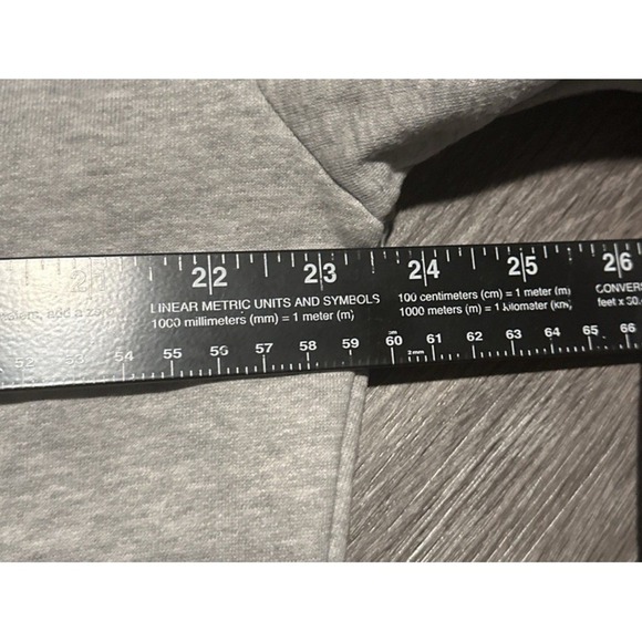 Adidas Nebraska Cornhuskers Hoodie Mens M Gray Red Logo NCAA College Sweatshirt - Picture 8 of 8